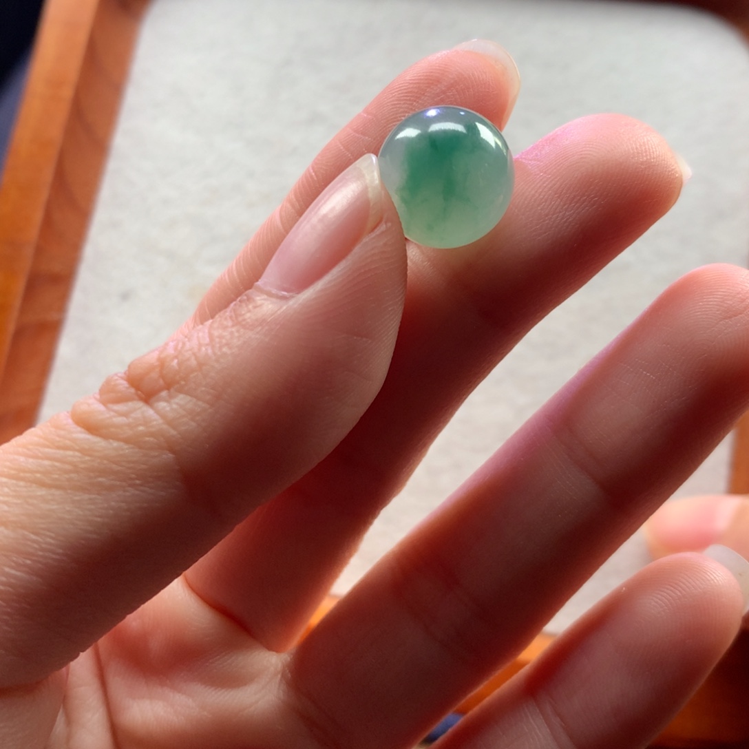 翡翠未镶嵌手链12mm