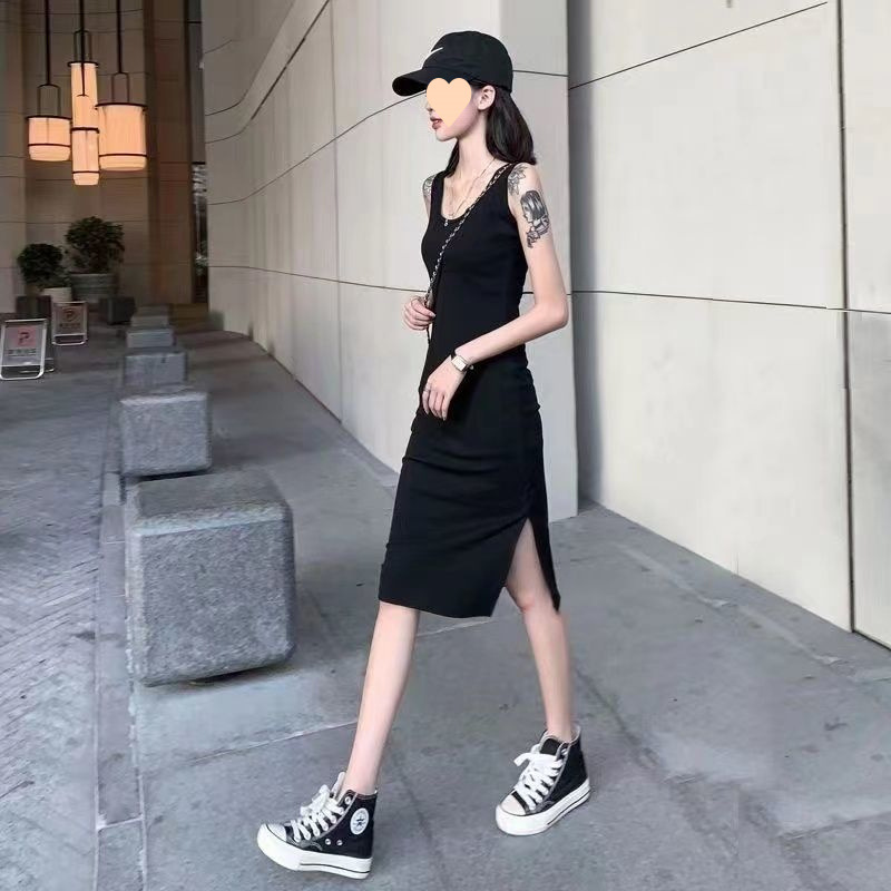 黑色吊带裙女中款2025年新款夏季修身打底中裙内搭裙子休闲连衣裙