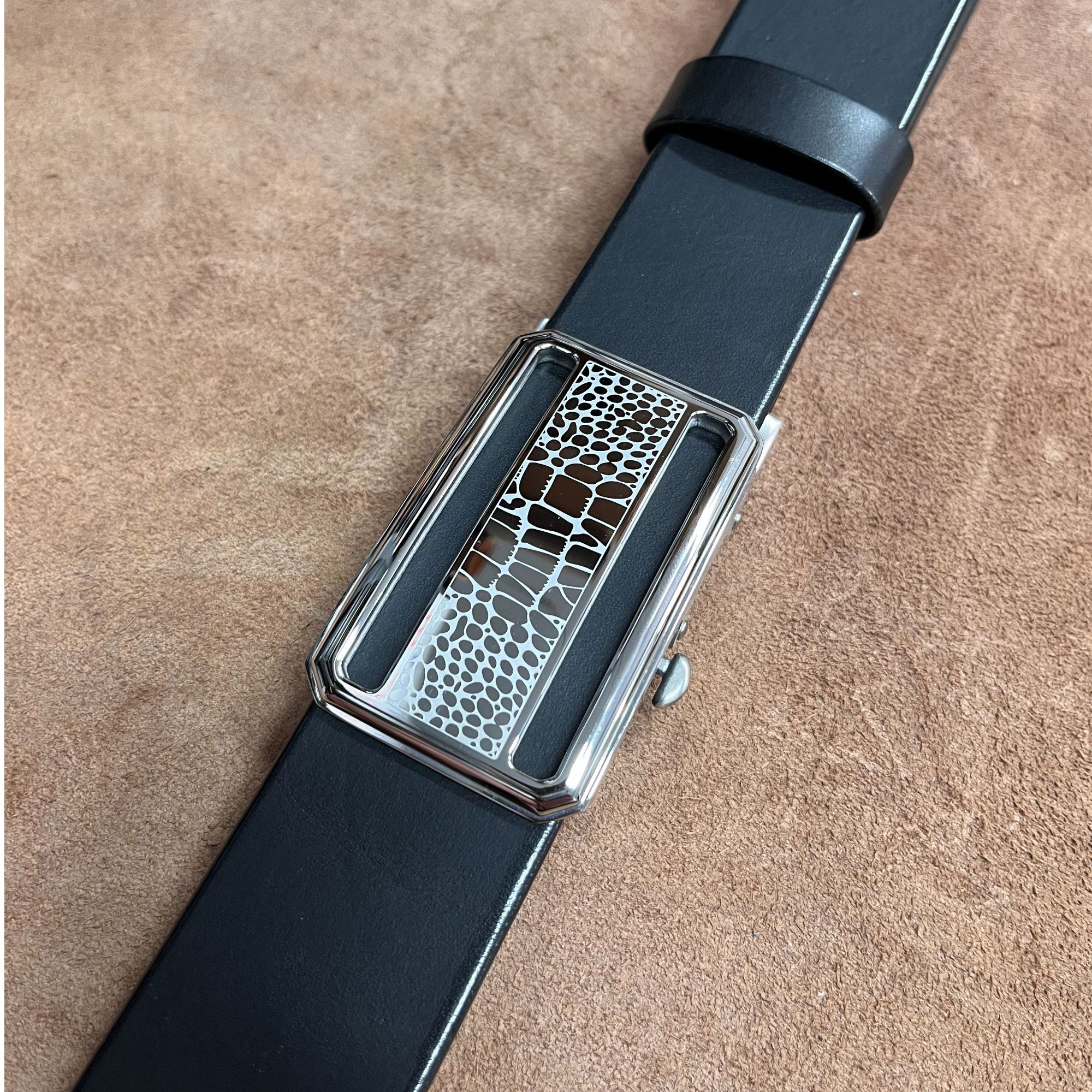 （不锈钢鱼骨纹无牙自动扣3.8宽）头层牛皮高档手工皮带男士简约