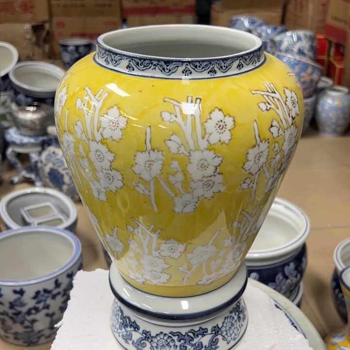 瓷片微瑕。。。。。。。。。。。。