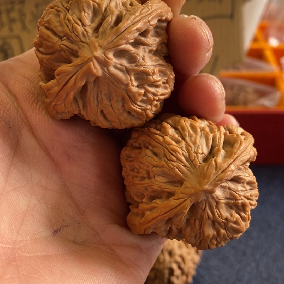 文玩核桃把件靳核桃