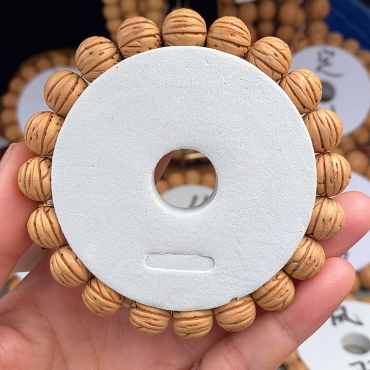 桃核手串小肉丸12.5抛光板尺寸误差0.5之间