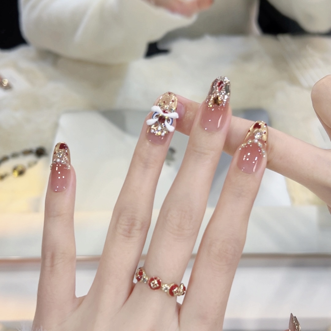 【爱心醒狮】野世穿戴甲 狮子带钻 纯手工重工新年猫眼美甲