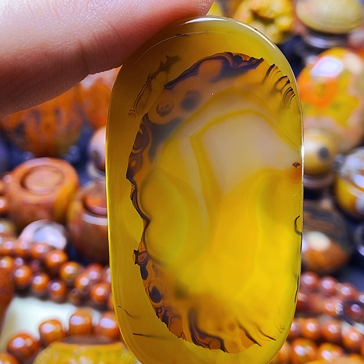 玛瑙/玉髓颈饰未镶嵌