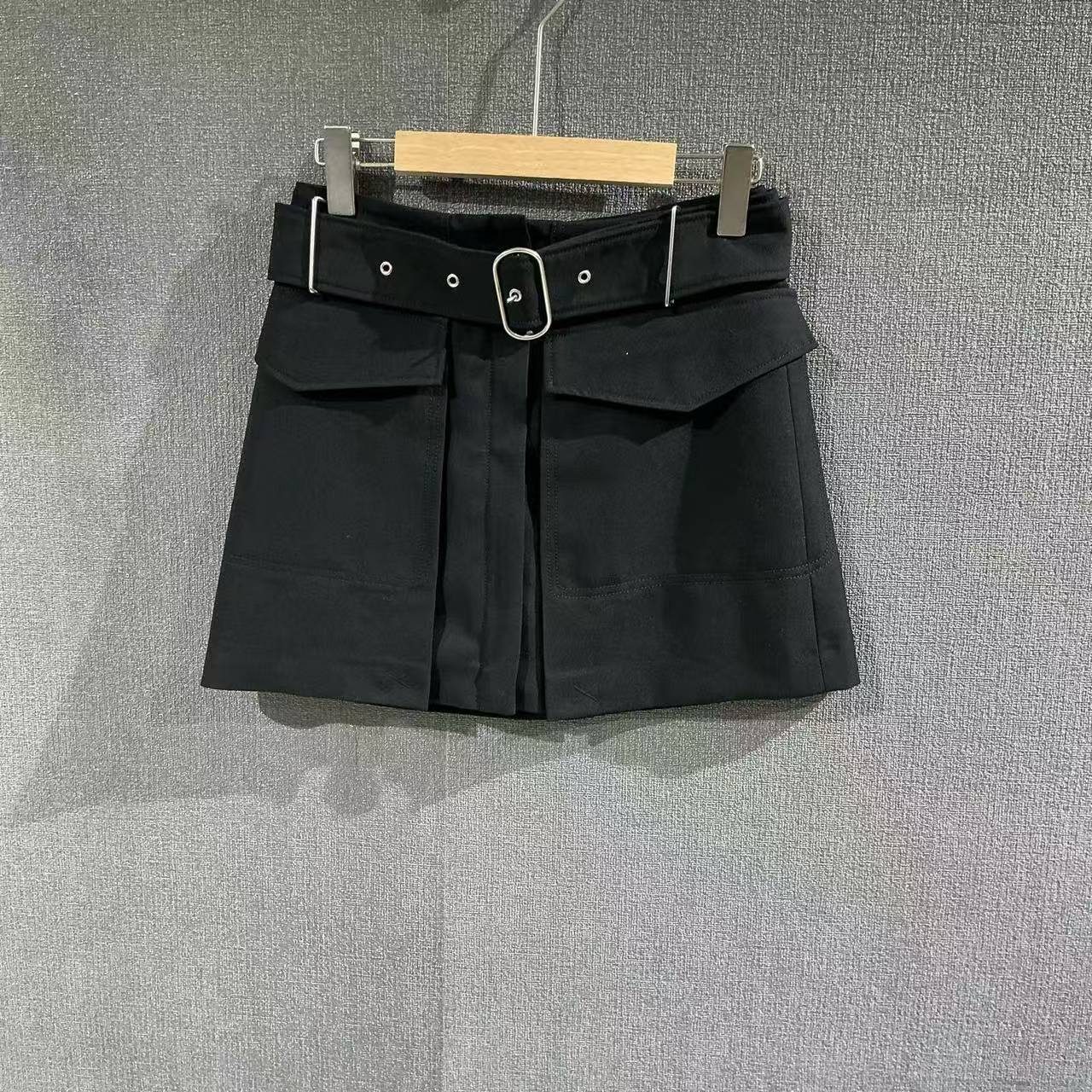 未使用 Acne studio （pm）黑色羊毛半身裙 全新34码/6327