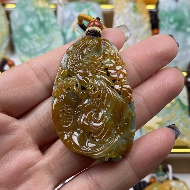 翡翠吊坠(不含链)未镶嵌