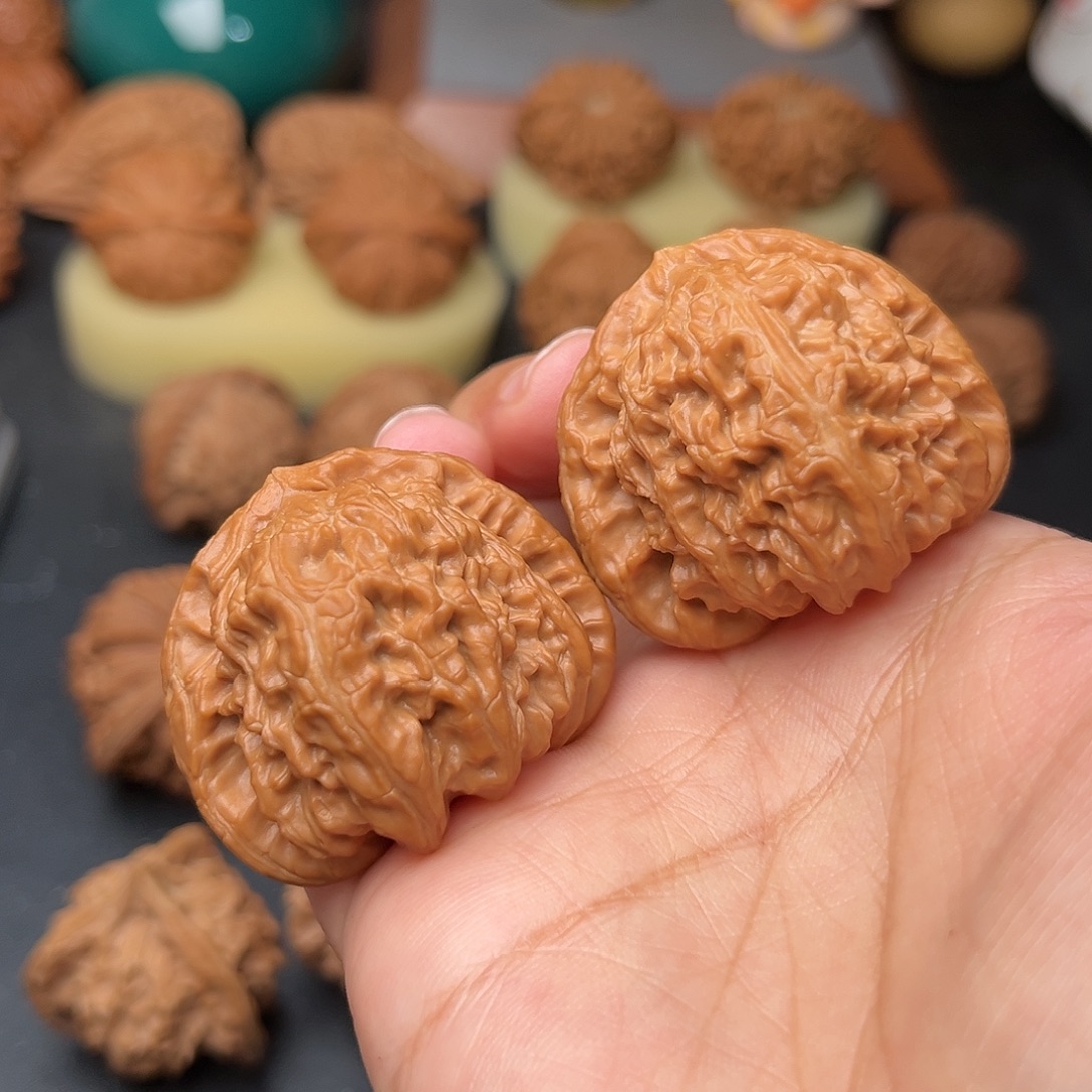 把件文玩核桃三角白39