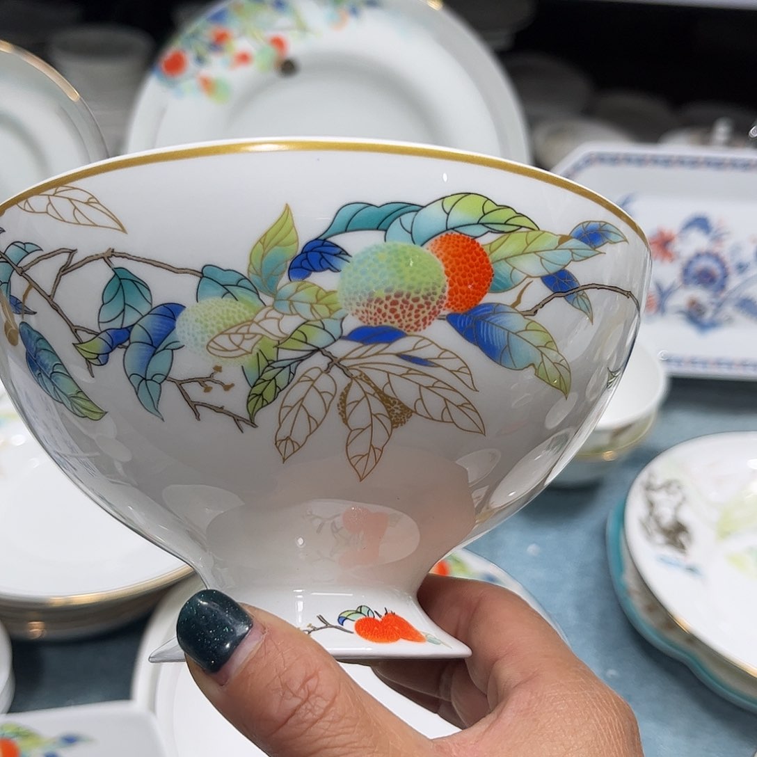 瓷片荔枝六寸面碗两个