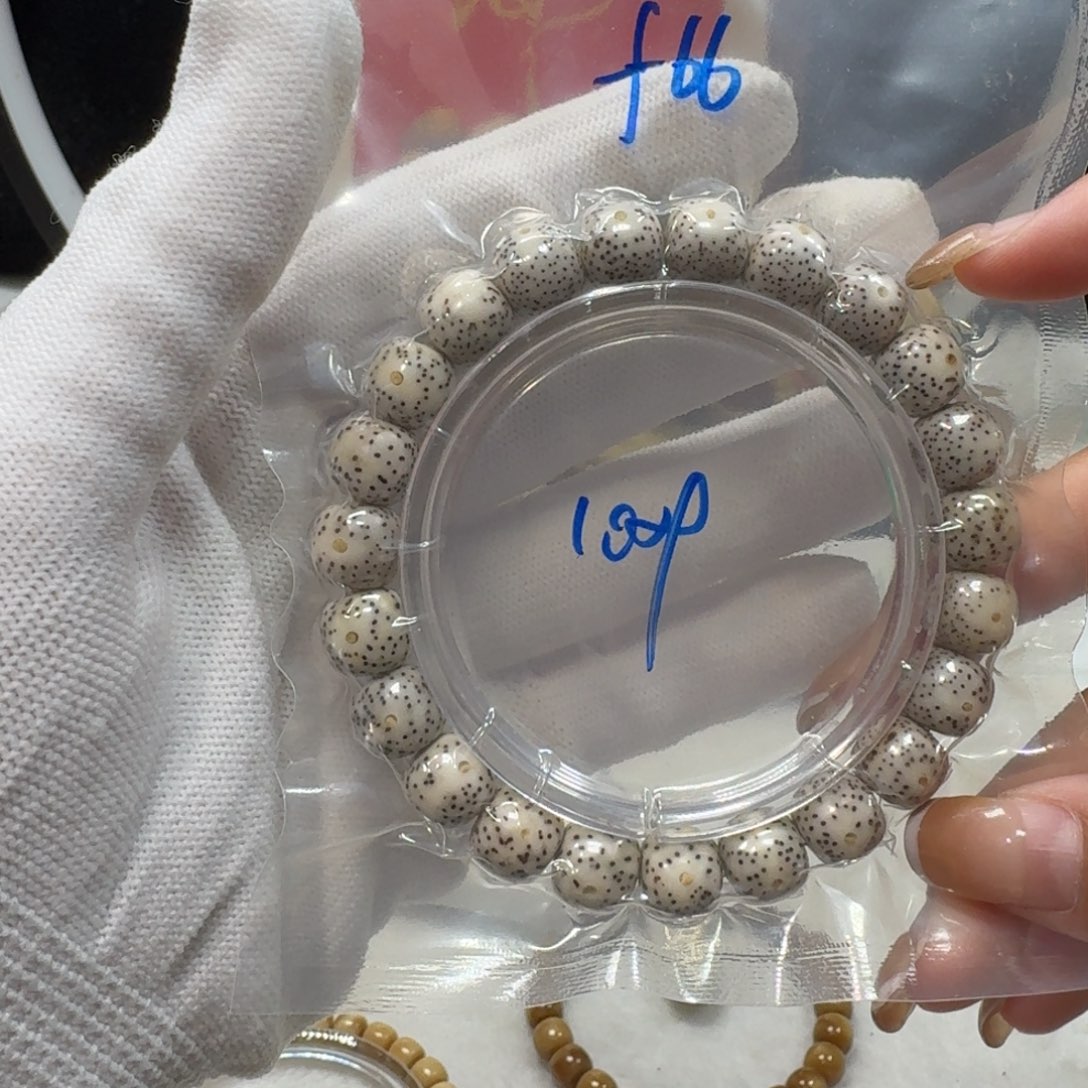 吊坠星月菩提f66福利10×9