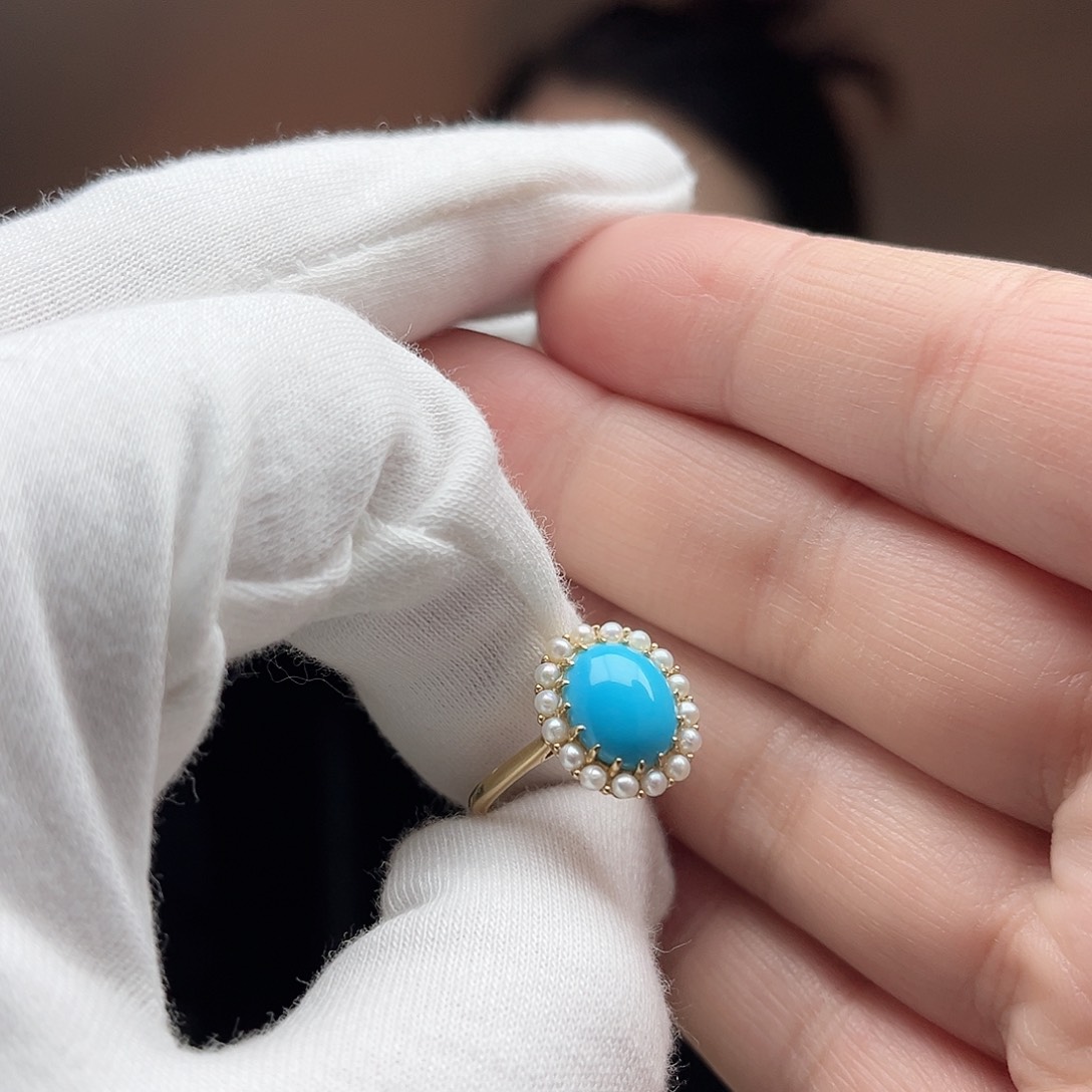 绿松石珠宝奇石18K金镶嵌以***?