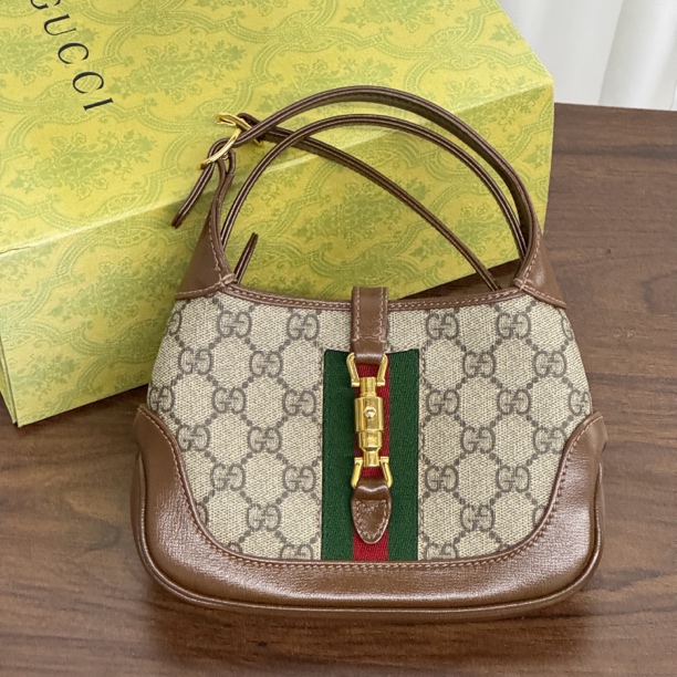 95新 GUCCI/古驰 chillvTg /斜挎包