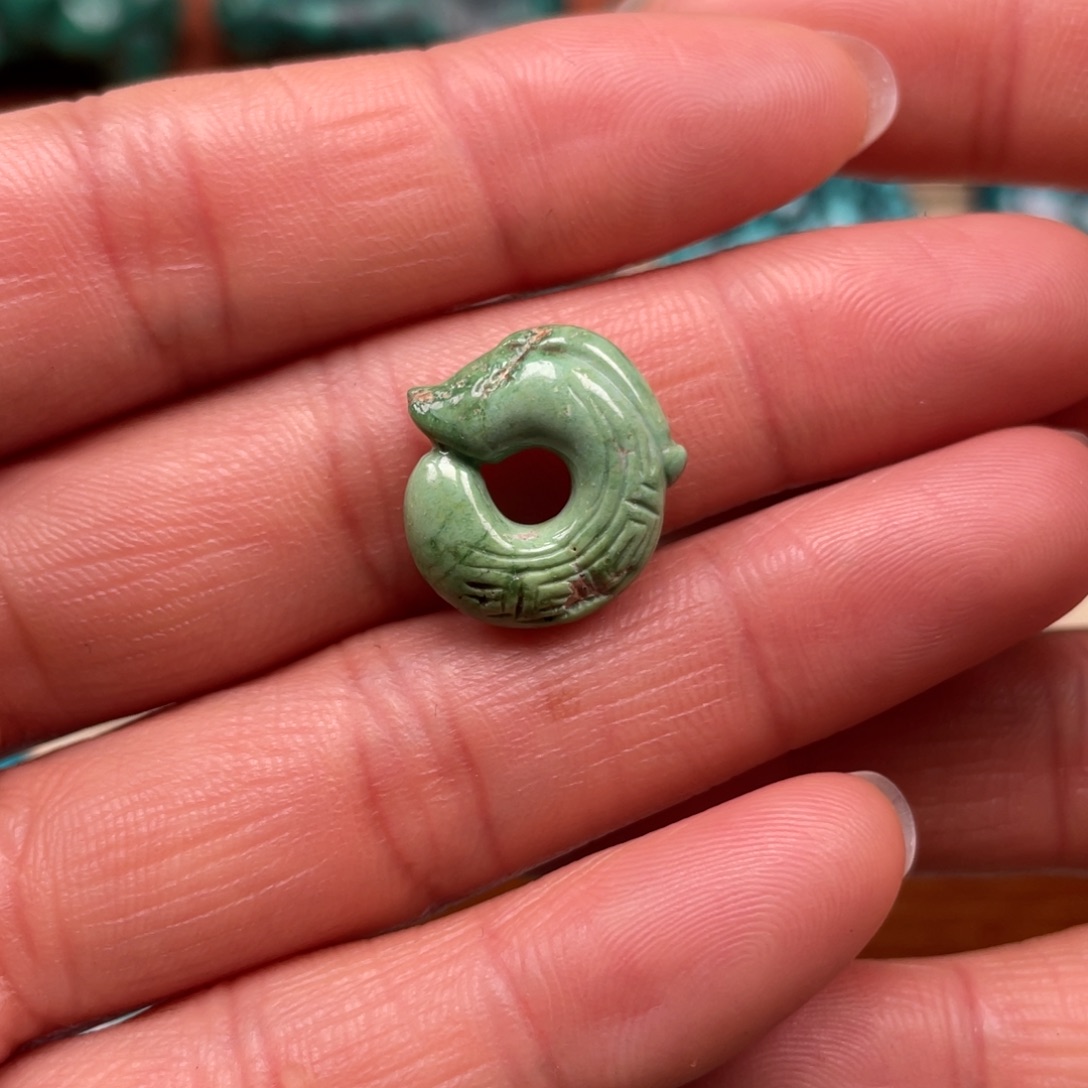 绿松石未镶嵌龙扣龙扣