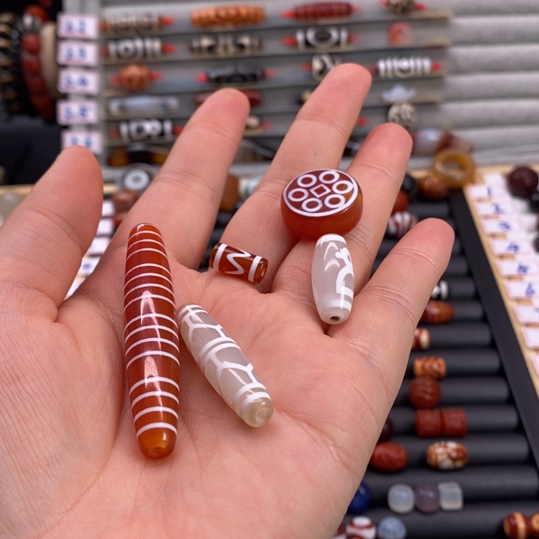 无***•玛瑙/玉髓合金珠宝半成品