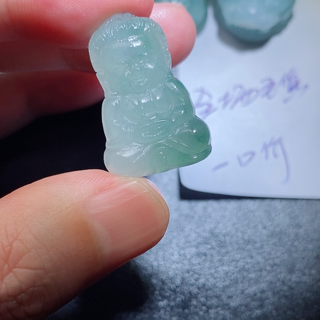 定制翡翠未镶嵌毛货
