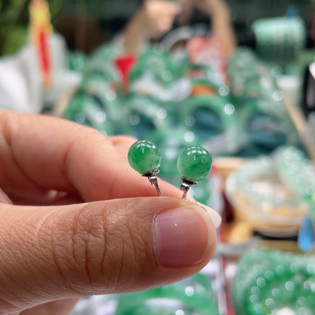 石英质玉耳钉银S925镶嵌