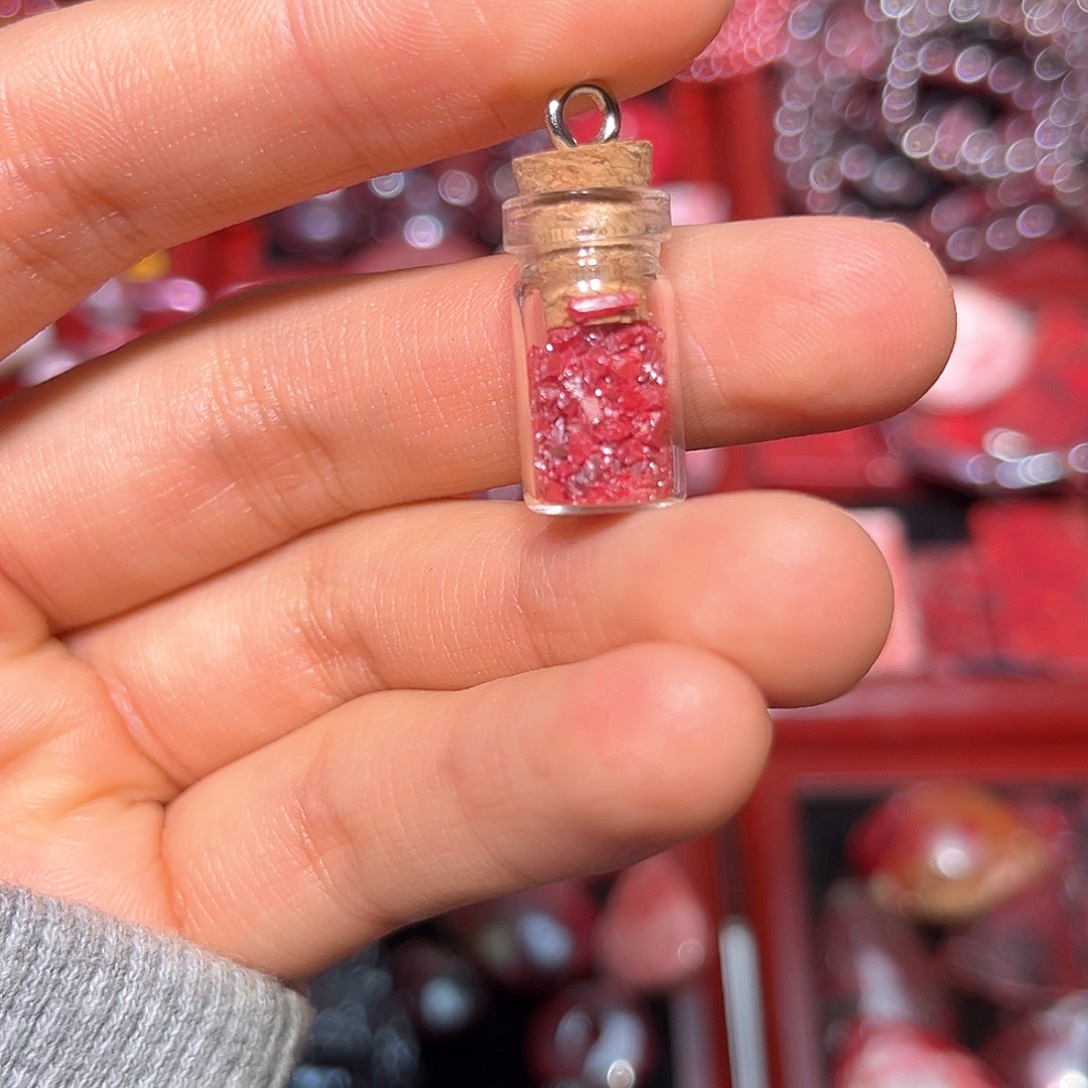 天然辰砂原矿结晶体