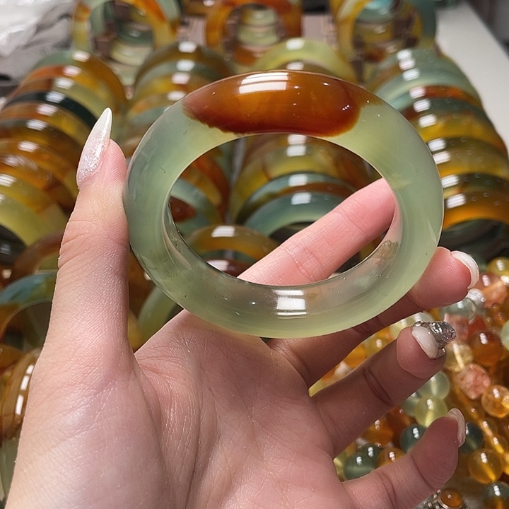 蛇纹石玉未镶嵌手镯53.8