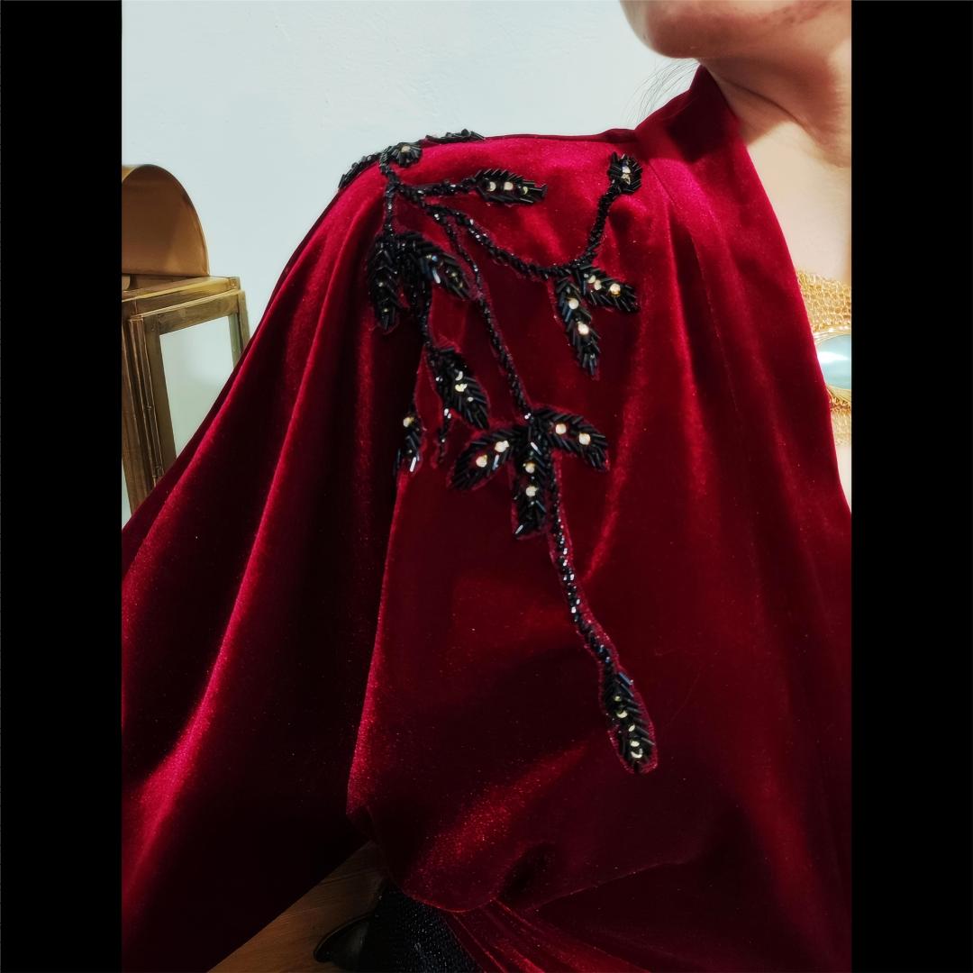 XM-秋冬丝绒钉珠时尚新中式国风外披长袖重工轻奢小众女士上衣