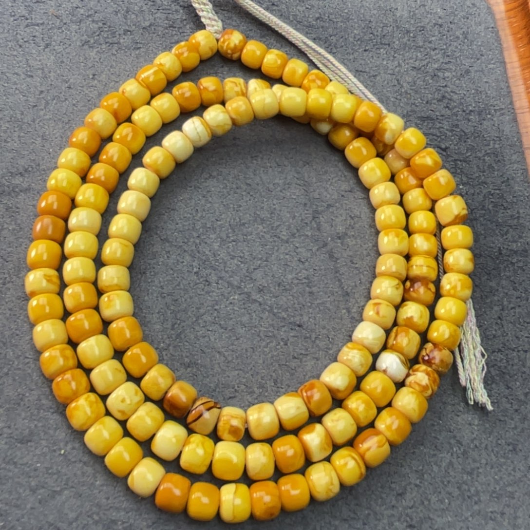 蜜蜡未镶嵌吊坠(不含链)