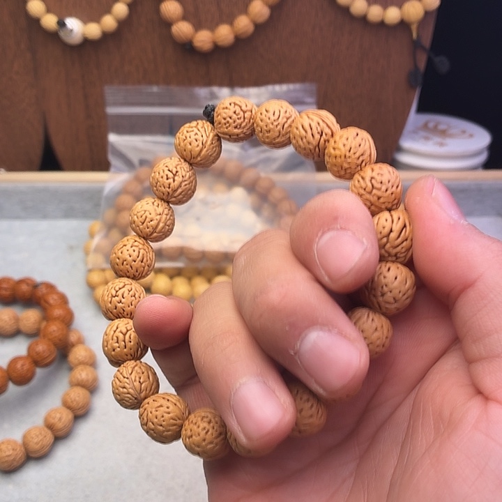 吊坠桃核11111111111