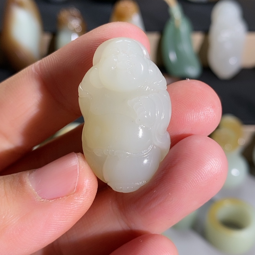 【闪购商品】和田玉颈饰未镶嵌武**师