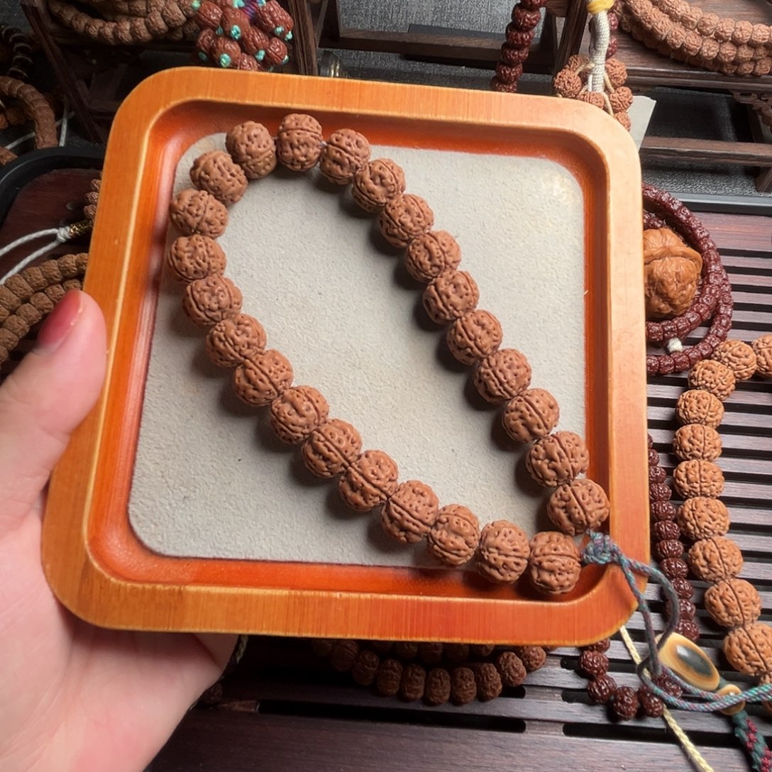 金刚菩提吊坠老树王