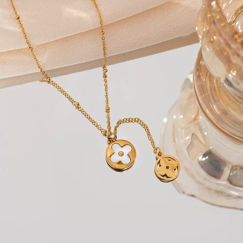 钛钢项链 3127轻奢百搭花花项链