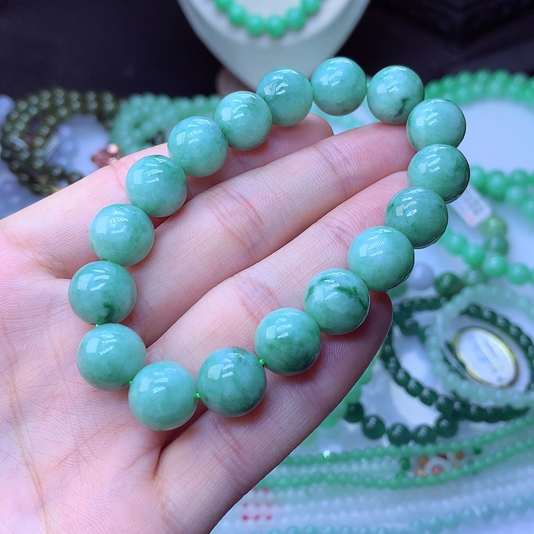 翡翠毛衣链未镶嵌