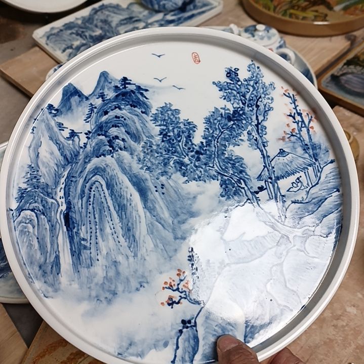 盘景德镇手绘釉下彩青花