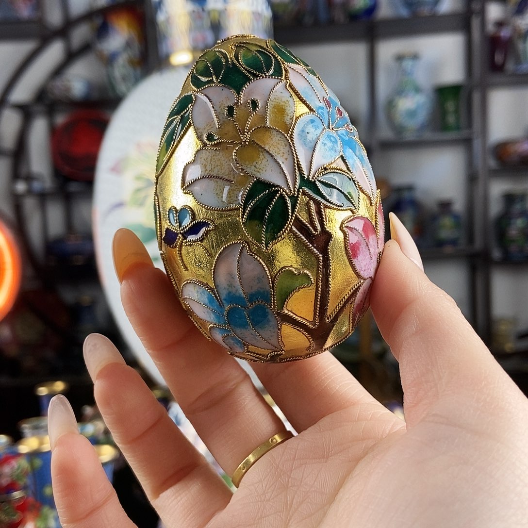 用***9铜景泰蓝花丝金地鸡蛋（放漏）