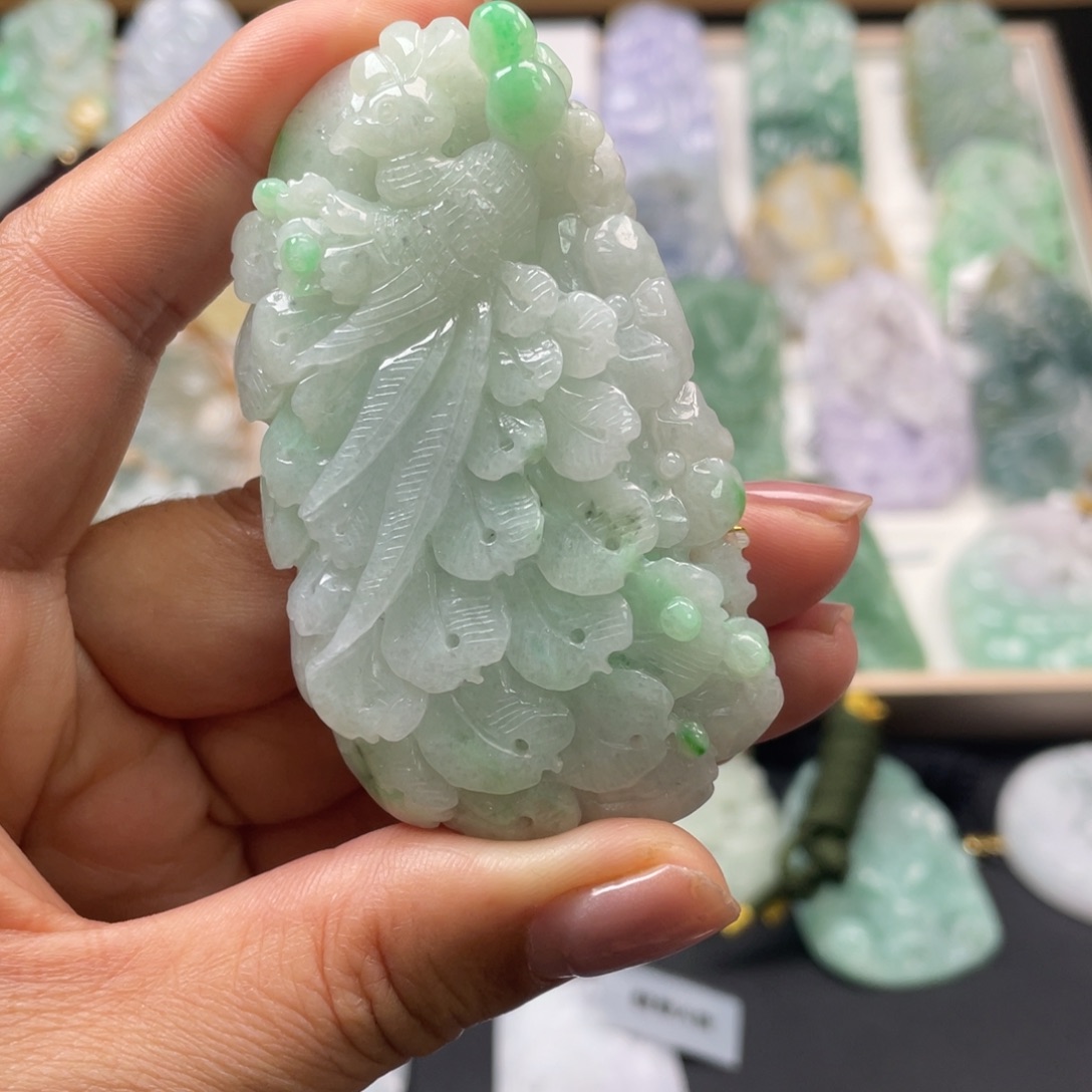 翡翠吊坠(不含链)未镶嵌