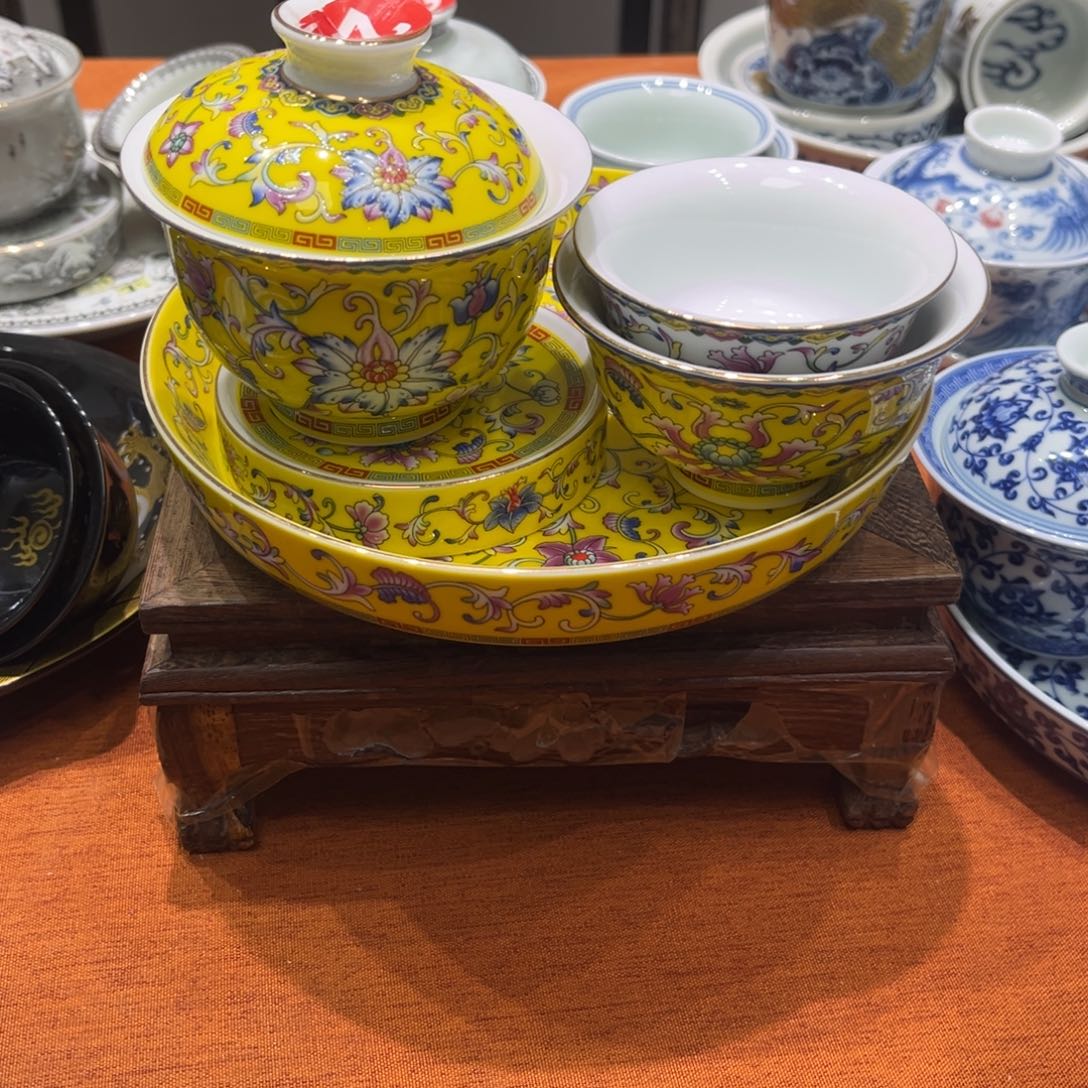 木***易景德镇陶瓷学院景德镇陶瓷