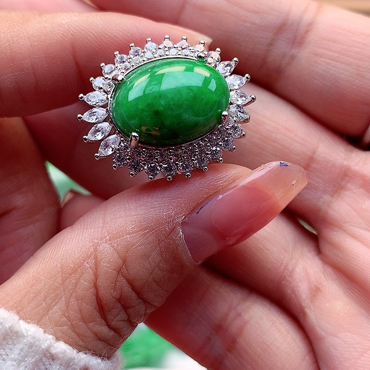 翡翠颈饰银S925镶嵌翡翠