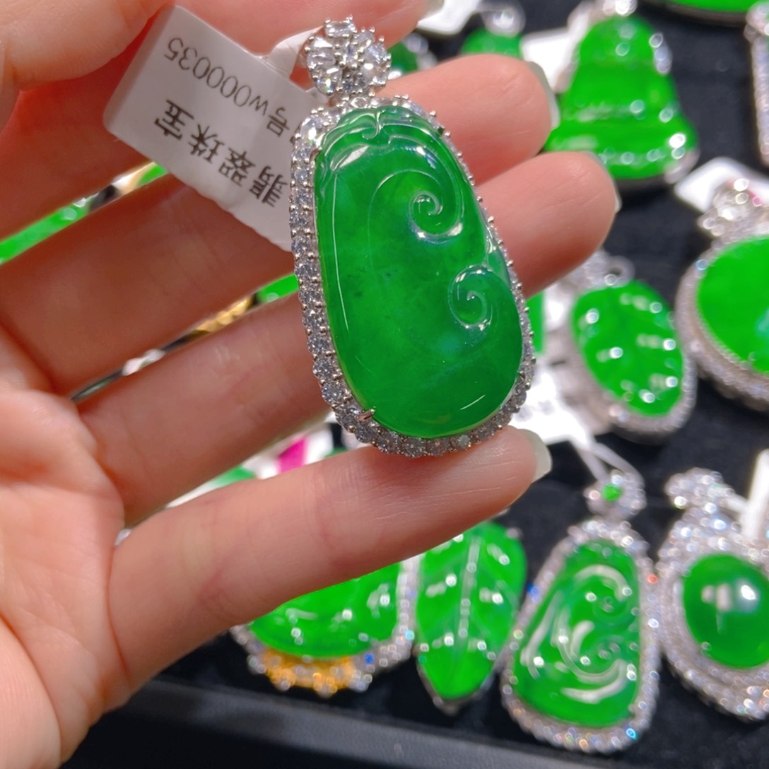 翡翠吊坠(不含链)银S925镶嵌