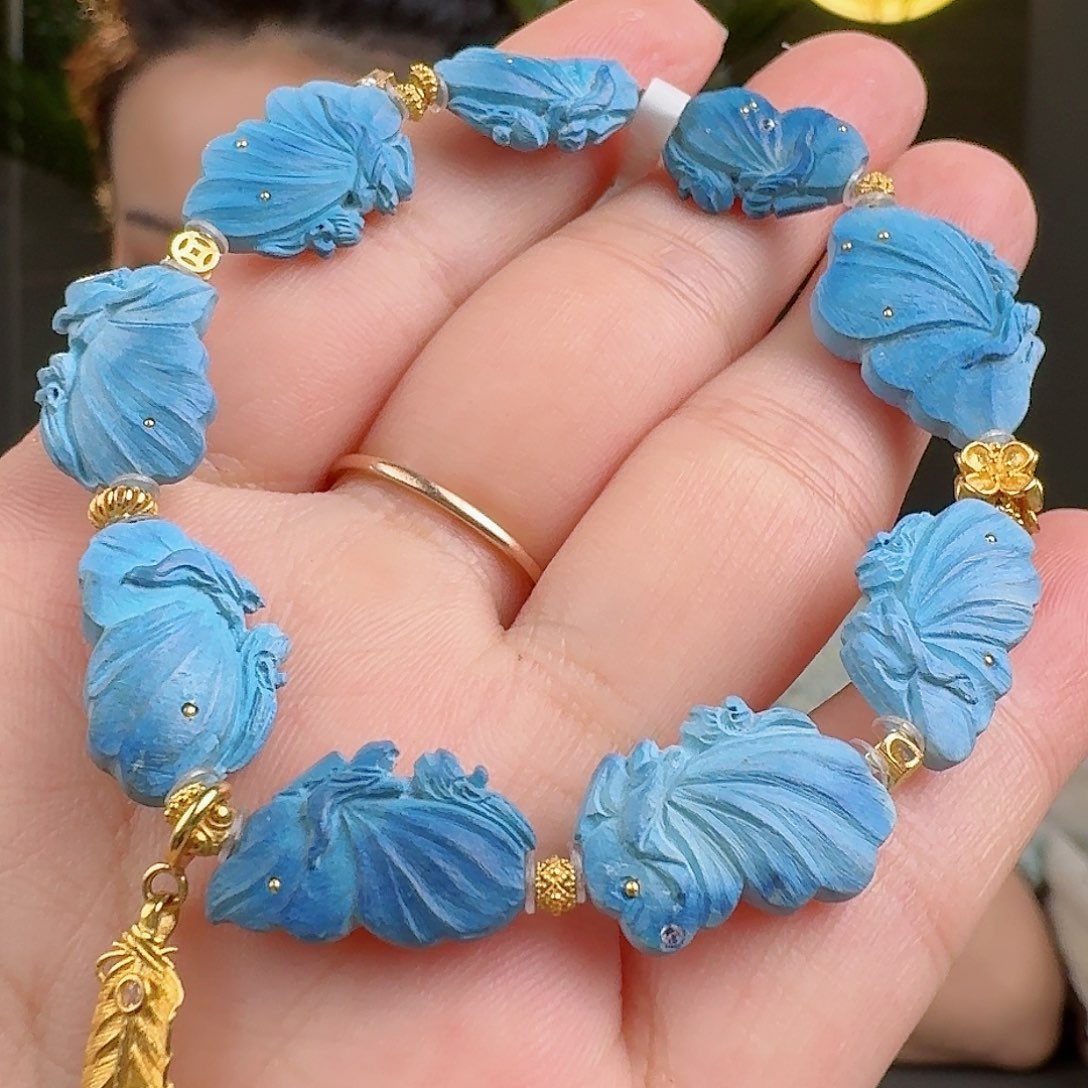 绿松石珠宝奇石18K金镶嵌