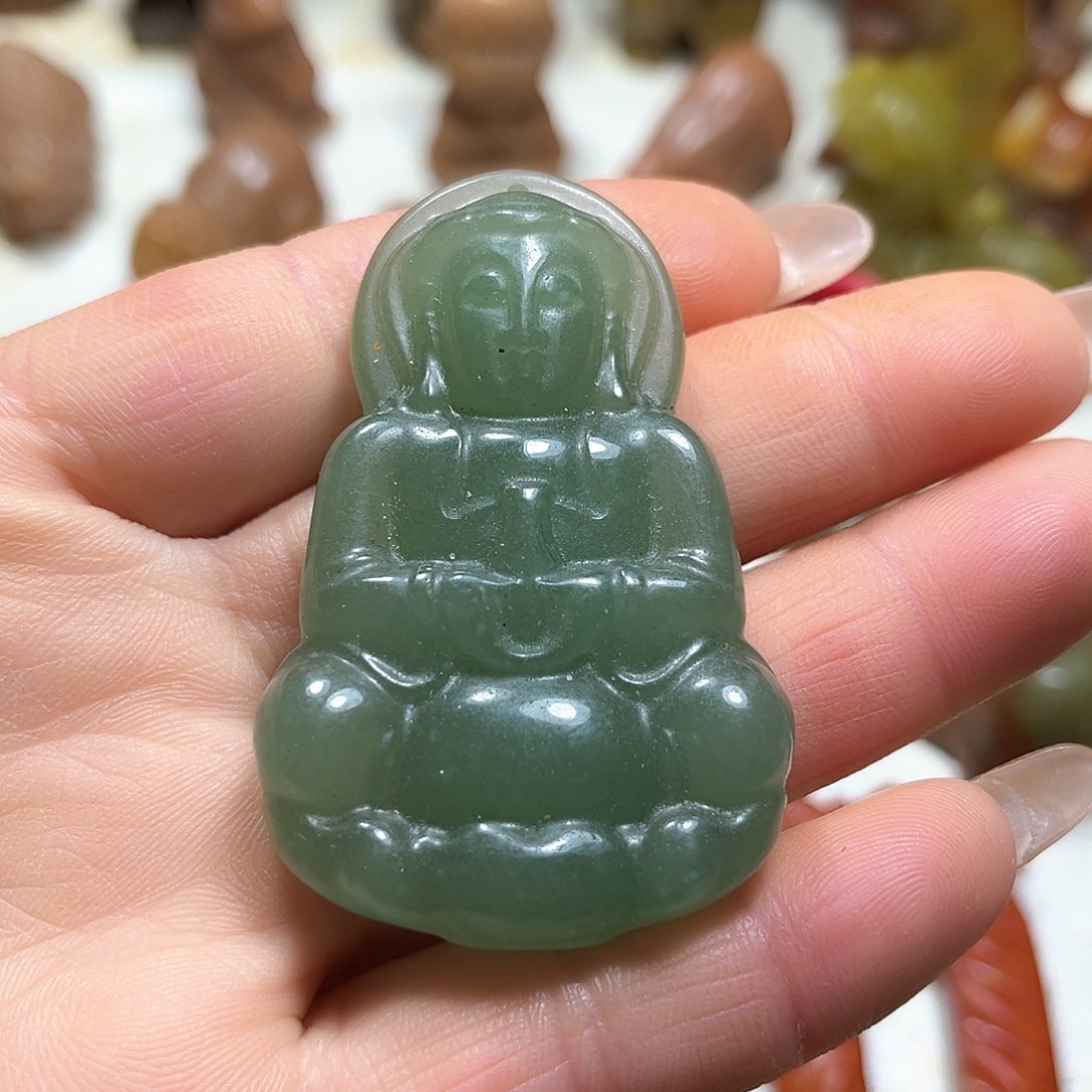 白玉菩提吊坠白玉菩提吊坠