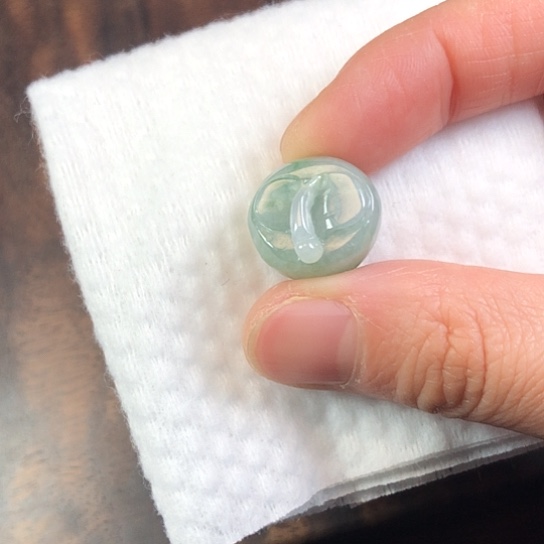 翡翠未镶嵌颈饰缅甸A货，每天下午1点半开播