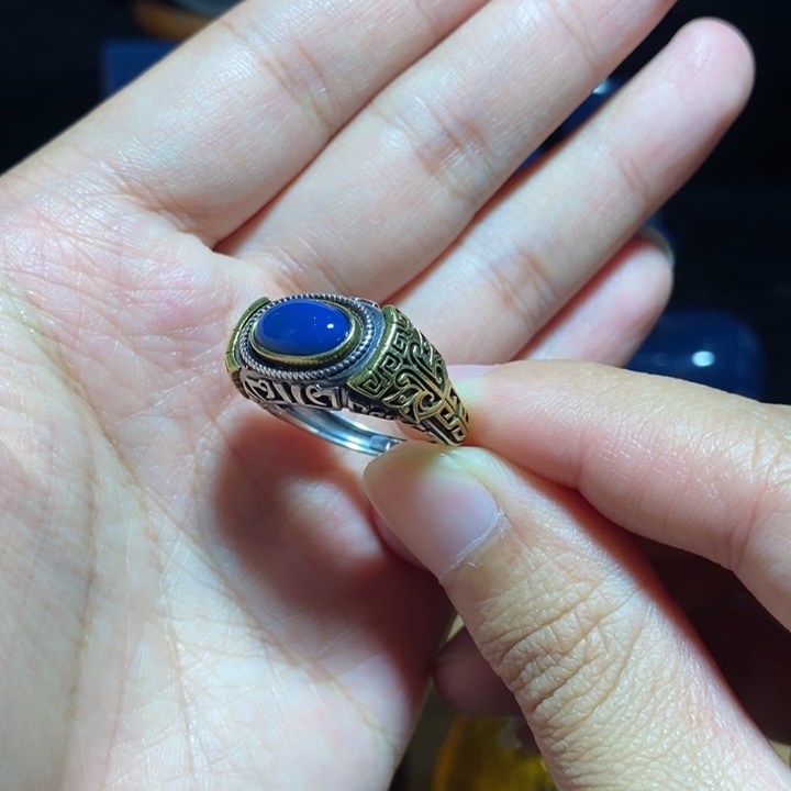 愤***腐琥珀未镶嵌裸石多米尼加蓝珀