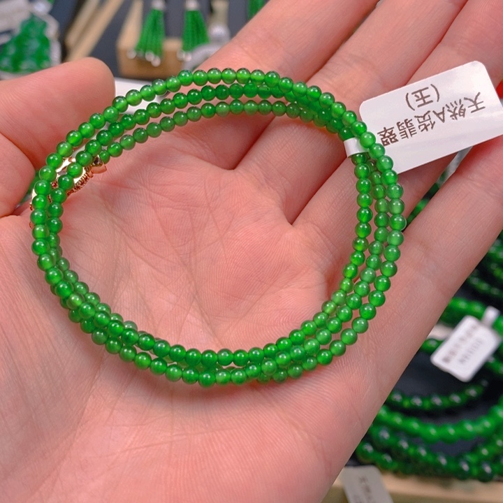 翡翠未镶嵌颈饰顺*卡3