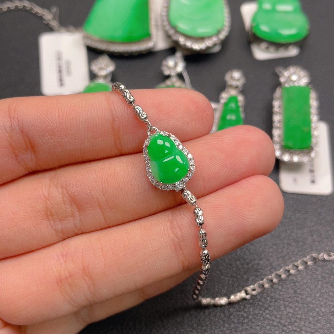 翡翠银S925镶嵌颈饰