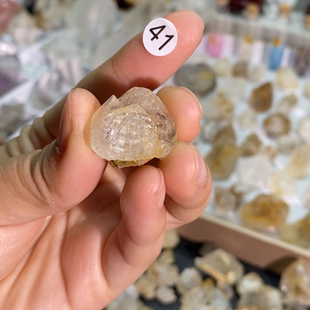 水晶未镶嵌珠宝半成品