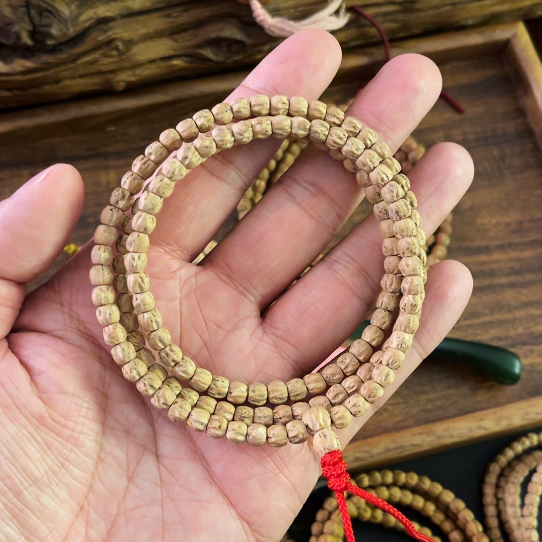 柏香籽/百香籽吊坠001