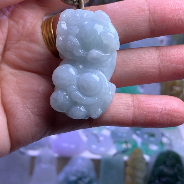 颈饰未镶嵌翡翠皮休