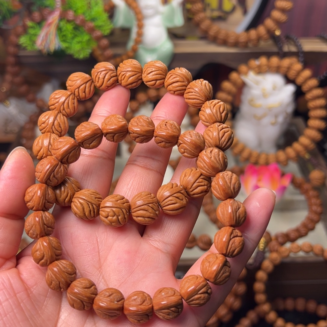 *****桃核手串祥云手串14玉龙脊手串12两个