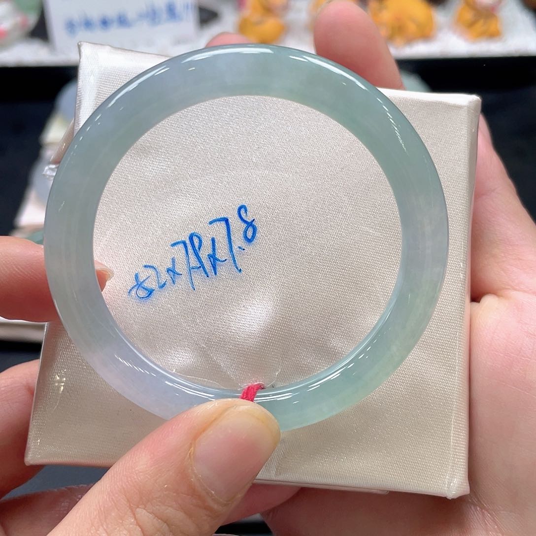 翡翠手镯未镶嵌25号
