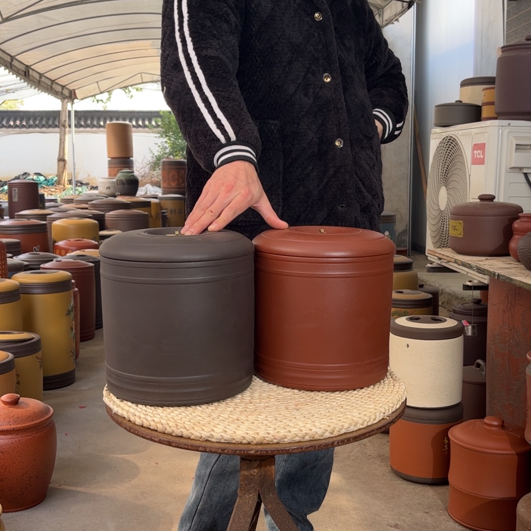 阳***光茶叶罐紫砂各两个