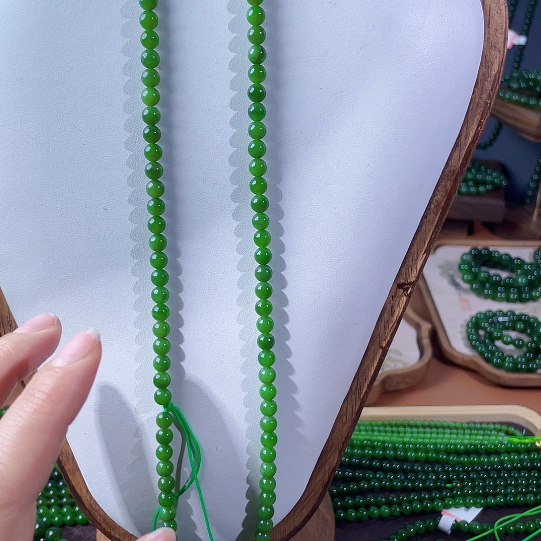 和田玉未镶嵌颈饰6