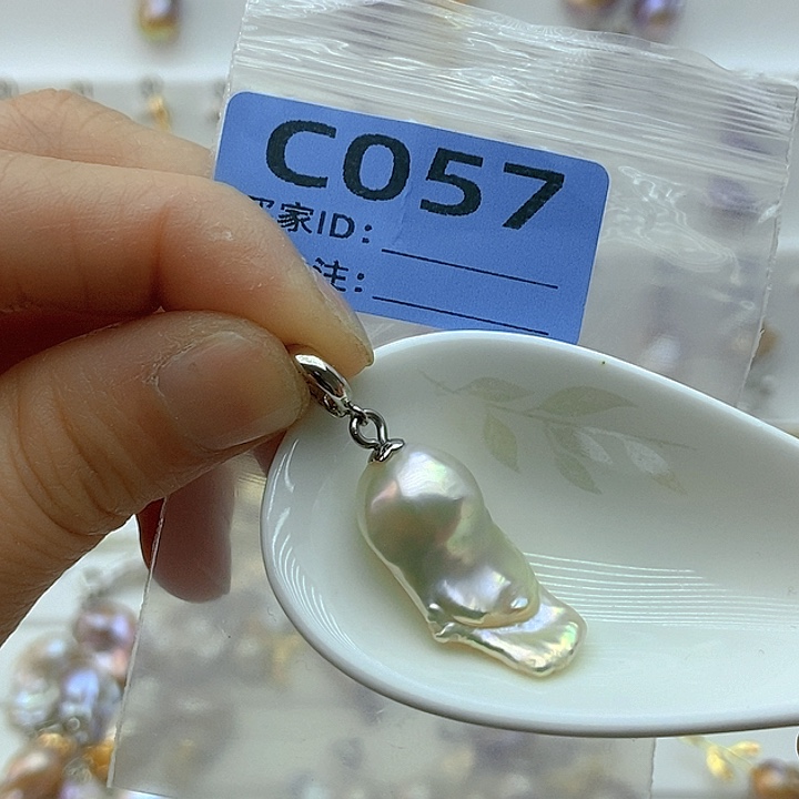 淡水珍珠颈饰未镶嵌