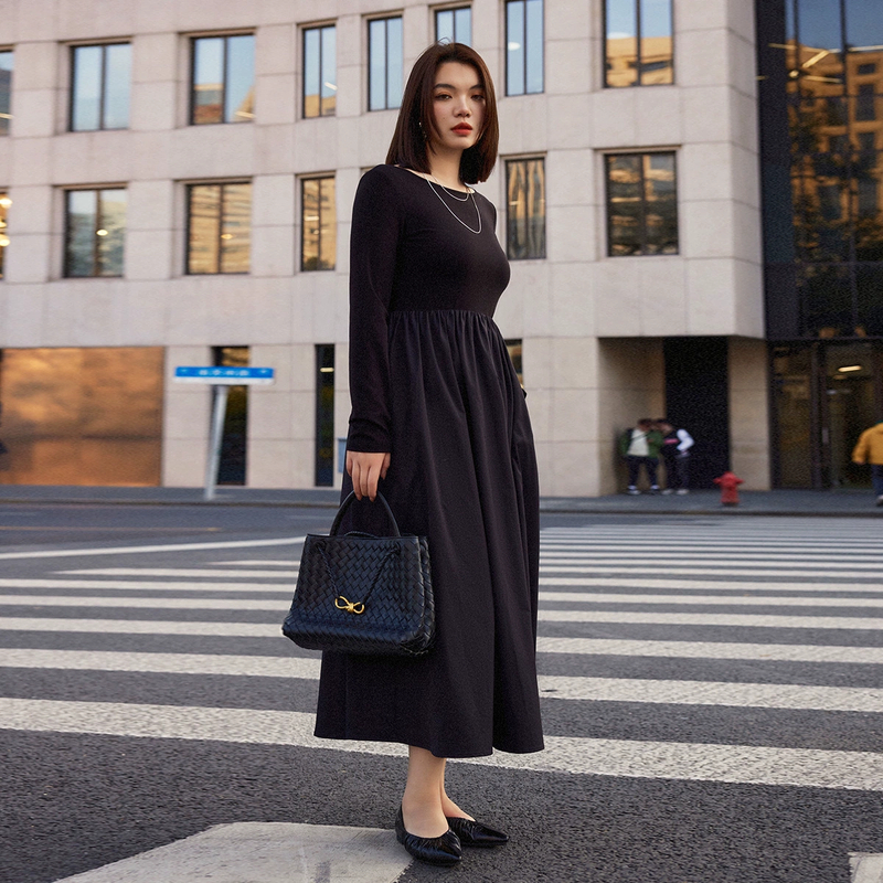 【折扣款】PLUSMALL云山暮烟 针织混纺拼接面膜感连衣裙PPPP2412025