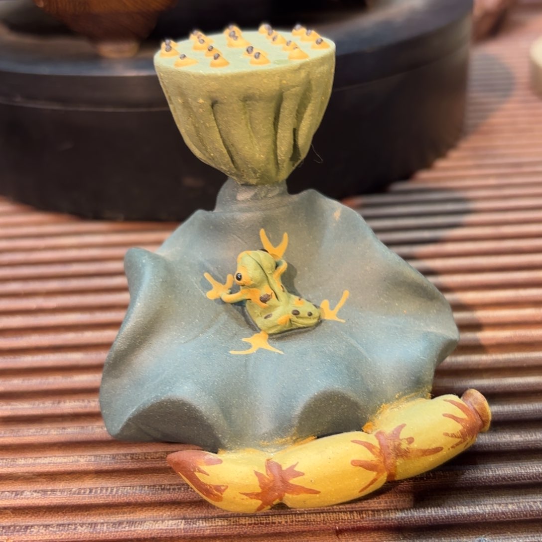 紫砂茶杯？。。。。。，，